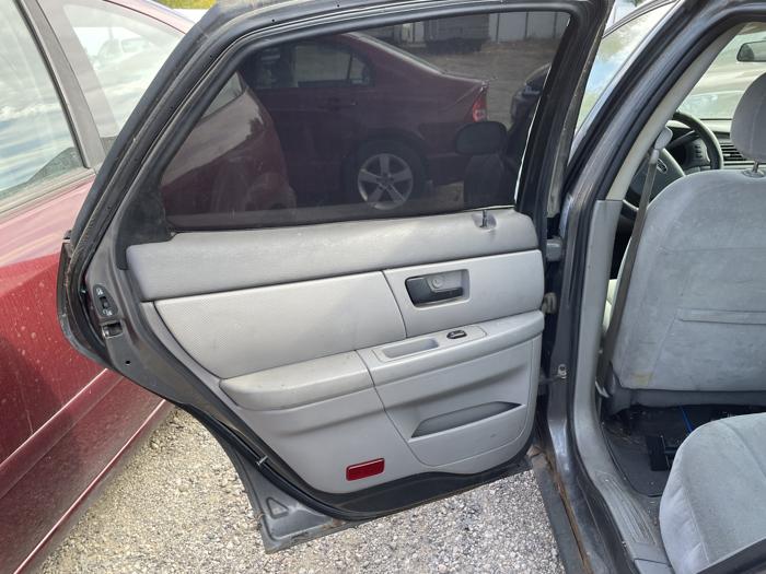 2005 ford taurus se with 158745 miles for sale near elk-river, minnesota 43cf3fbec5e4469a88561f6a3baa8cd6.jpg