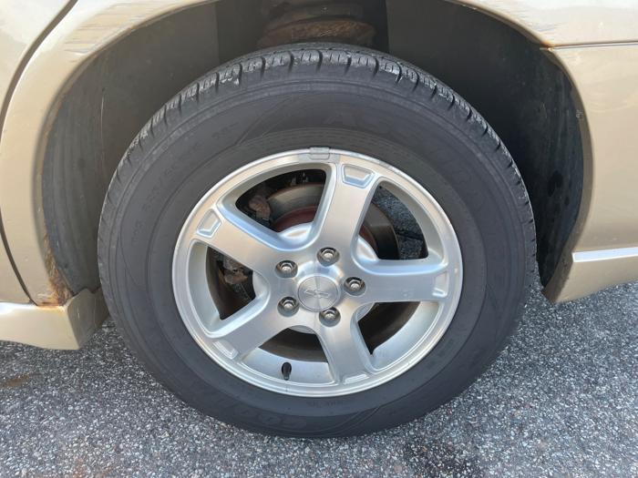 2004 chevrolet impala ls with 85857 miles for sale near elk-river, minnesota 43d44ff744764a3fa0c68a089b429504.jpeg