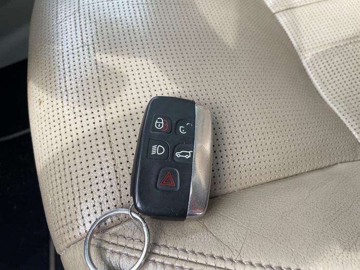2017 land-rover discovery-sport hse with 132694 miles for sale near ham-lake, minnesota 43dd02c9651041f8ba1f714898a25fcb.jpeg