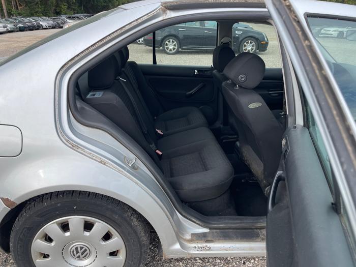 2003 volkswagen jetta gl-2.0 with 210723 miles for sale near elk-river, minnesota 43e65490abb44a4ea87ea1611f4000ff.jpeg