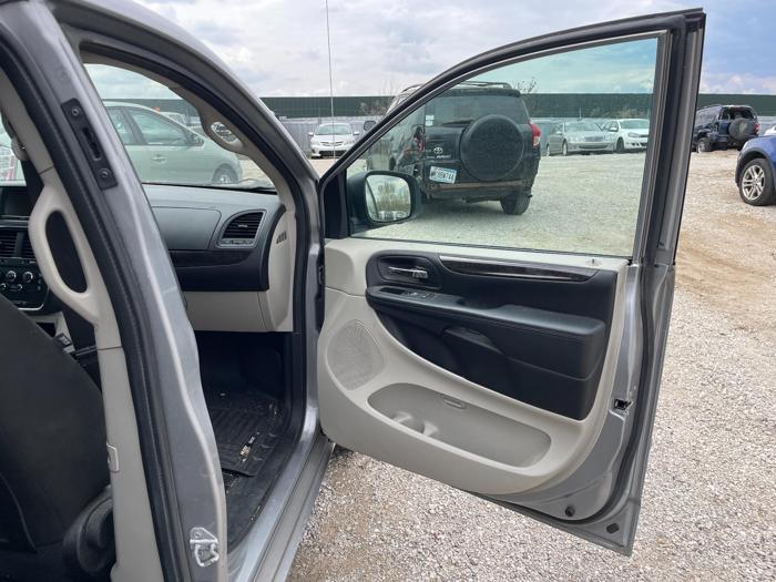 2015 dodge grand-caravan sxt with 308331 miles for sale near elk-river, minnesota 43f5411c17984e5c8a0da24b6c74d162.jpg
