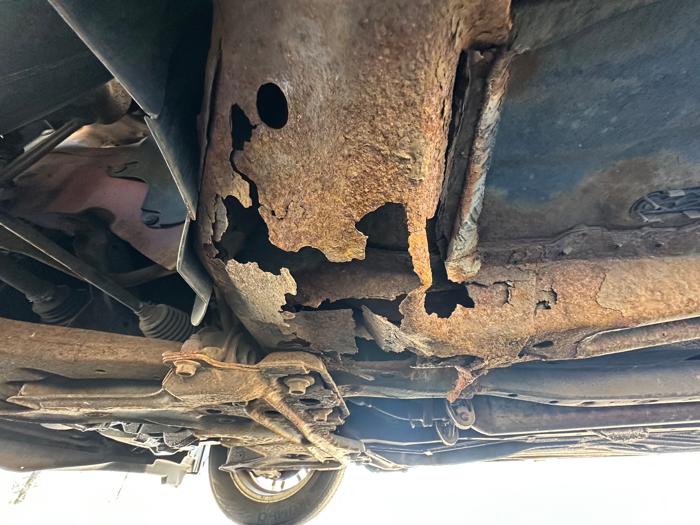 2009 ford focus se-sedan with 199899 miles for sale near elk-river, minnesota 43fca81ab8d14ae6b93dd96a484a343c.jpeg