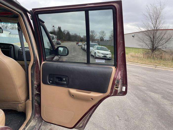 2000 jeep cherokee sport with 169402 miles for sale near elk-river, minnesota 4402ea07702f4ad6b2a2d75d89f09ada.jpg