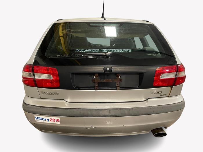 2001 volvo v40 with 184716 miles for sale near elk-river, minnesota 44135ff068ac431a97946558ef336721.jpg