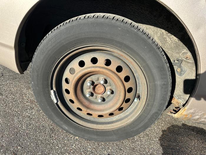 2003 toyota corolla ce with 170294 miles for sale near elk-river, minnesota 445d27b1e0bf472aa96f2652cada25a7.jpeg