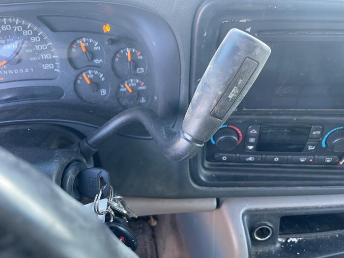 2006 chevrolet suburban 1500-4wd with 211968 miles for sale near elk-river, minnesota 4486d0999ccc438e929d41aef7638097.jpeg