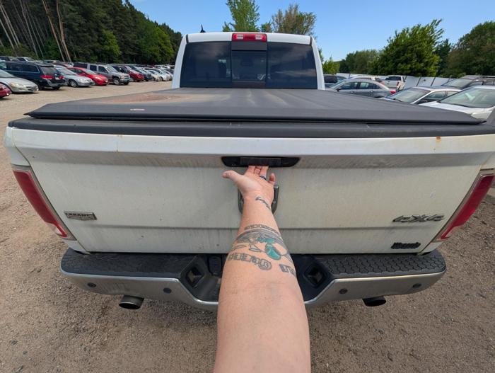 2013 ram 1500 laramie-crew-cab-swb-4wd with 192441 miles for sale near elk-river, minnesota 44a1613ba7f74a1f96af818f91c015d3.jpg