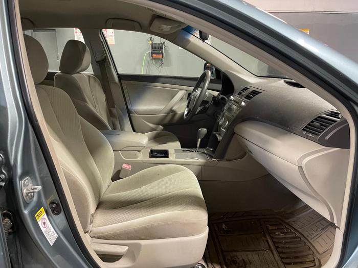 2009 toyota camry base with 225479 miles for sale near elk-river, minnesota 44aa0ffed99f464784120e3357349b69.jpg
