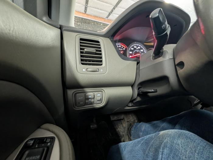 2006 honda pilot ex-4wd with 158280 miles for sale near elk-river, minnesota 44b851bf0bc84d41960728c7d68f3c26.jpg