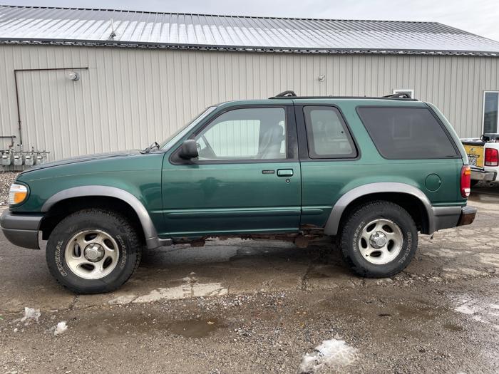 1999 ford explorer-sport sel with 165132 miles for sale near elk-river, minnesota 44c3cef4b4b74f5cae9151b2cb514e10.jpg