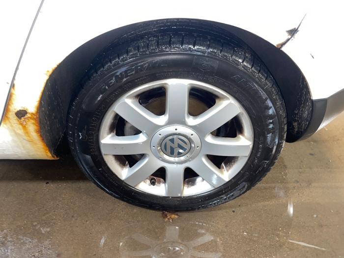 2008 volkswagen rabbit 4-door-s with 119910 miles for sale near elk-river, minnesota 4502b304e0e640248c9fef5250e6cb9b.jpeg