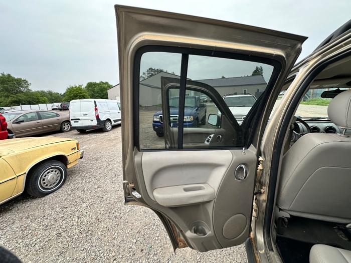2005 jeep liberty limited-4wd with 158358 miles for sale near elk-river, minnesota 45057864ca9641fb8e81f17cafb0c0c9.jpeg