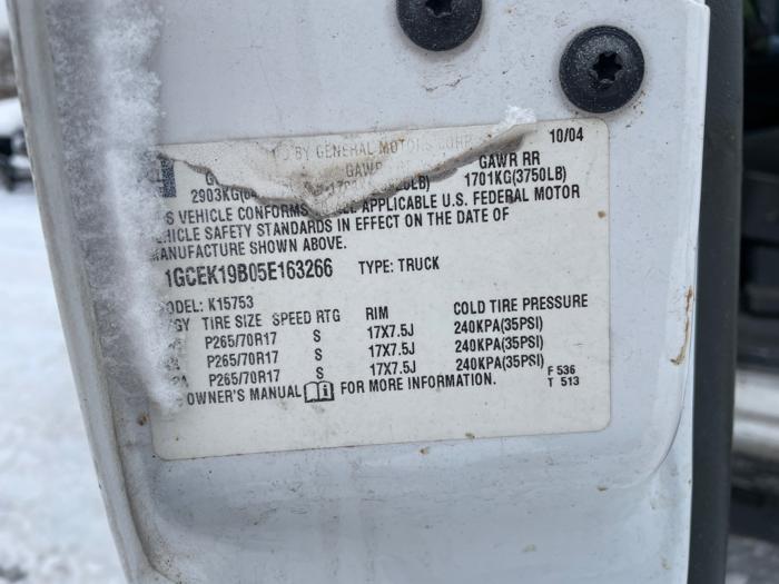 2005 chevrolet silverado-1500 ext.-cab-long-bed-4wd with 235695 miles for sale near fridley, minnesota 450ddc9436a44a06b2b91643d72b7173.jpeg