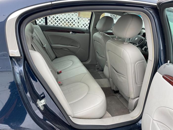 2009 buick lucerne cxl with 84963 miles for sale near elk-river, minnesota 4522b1fdc0994f96afdea985be0c2bd1.jpg