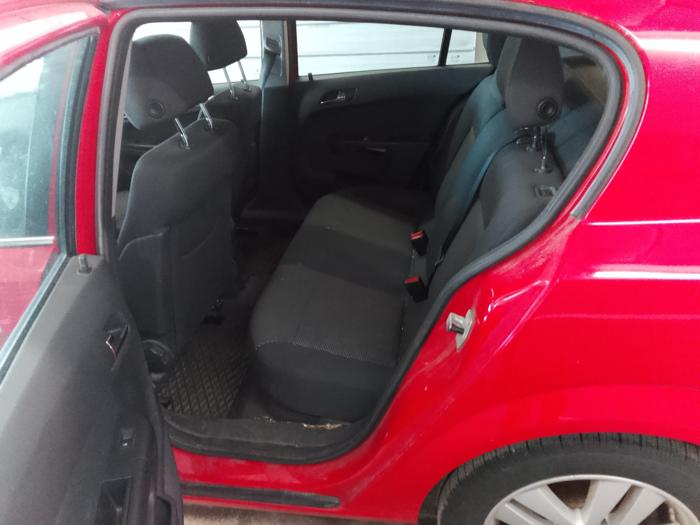 2008 saturn astra xr-5-door with 82565 miles for sale near elk-river, minnesota 452b8023ed884f078bd045349a05c2fd.jpg