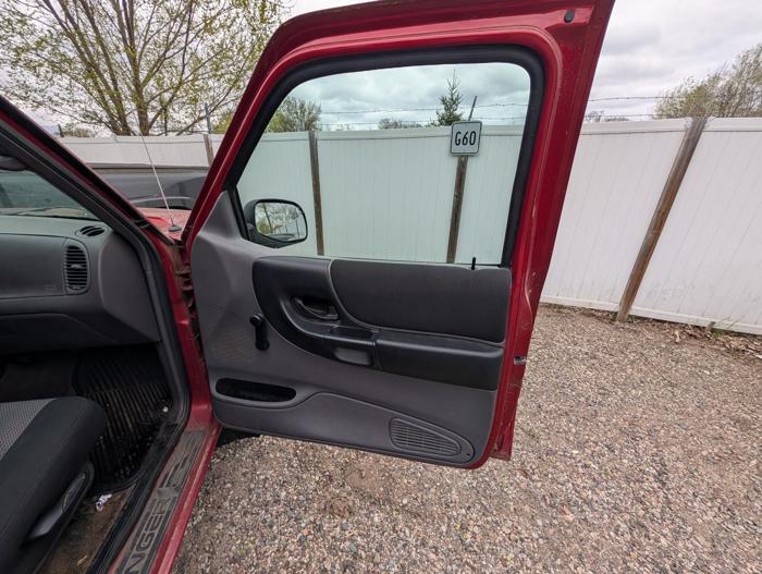 2003 ford ranger xlt-supercab-4wd with 194147 miles for sale near elk-river, minnesota 4536b224cb4b453bbb7551bb2eaaf668.jpg