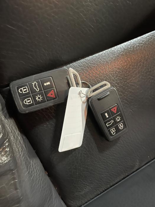 2014 volvo xc60 t6-awd with 145541 miles for sale near elk-river, minnesota 4538666db6f24ae59607b6913b3ccd6e.jpeg