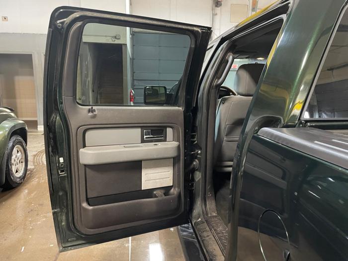 2013 ford f150 xlt with 155915 miles for sale near elk-river, minnesota 45443dc78a02400699b70112bf6a0563.jpg