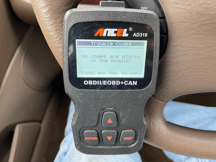 2001 chrysler sebring lx-sedan with 82330 miles for sale near elk-river, minnesota 454bed303faf4121981c1612c05413cd.jpeg