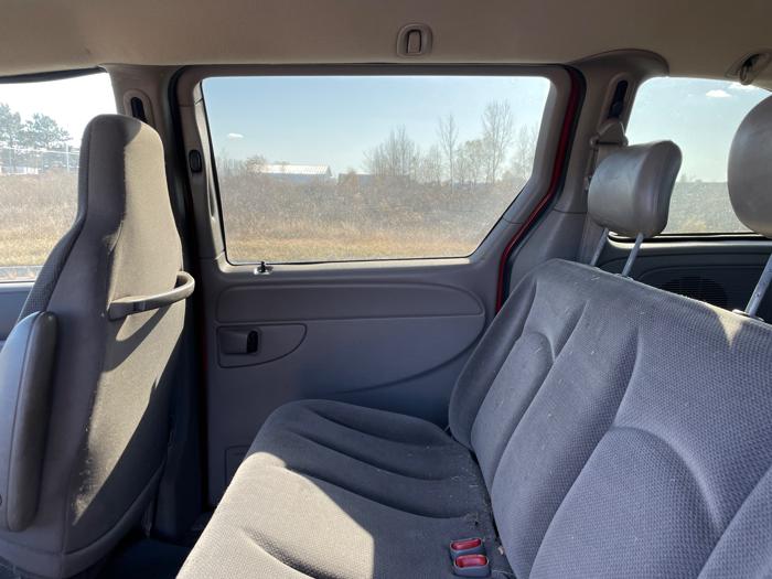 2002 dodge caravan se with 302965 miles for sale near elk-river, minnesota 455dbe6dcf3641968f841eef18dce048.jpeg