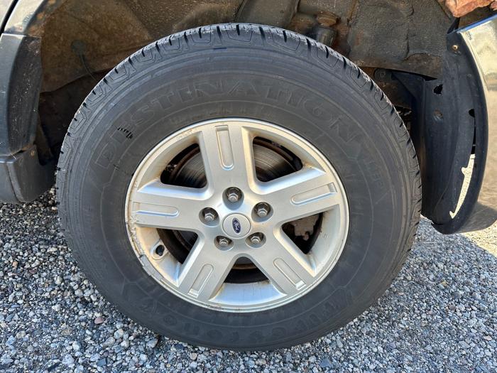 2008 ford escape-hybrid hybrid with 140756 miles for sale near elk-river, minnesota 456e0c040a864c1f83039a82f94f3a15.jpeg