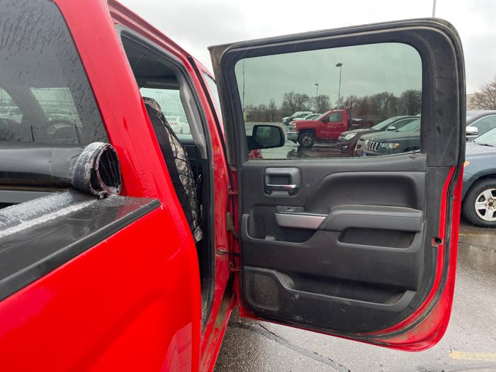 2016 chevrolet silverado-1500 lt with 204028 miles for sale near fridley, minnesota 45b85ff368bd4d6eb3b2d0408527f40d.jpeg