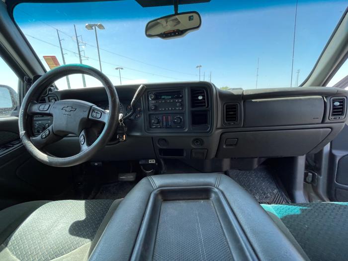 2004 chevrolet avalanche 1500-4wd with 252649 miles for sale near clearwater, minnesota 45c5e207f0274fddbc1db09d7a398eaa.jpeg