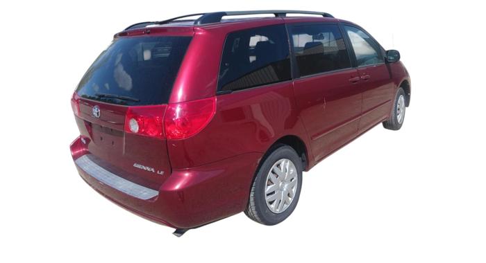 2006 toyota sienna le-7-passenger with 244412 miles for sale near elk-river, minnesota 45e266f29225426382e5d4f92c581f23.jpg