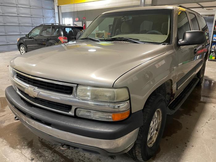 2003 chevrolet suburban 1500 with 332094 miles for sale near elk-river, minnesota 45f5a74f431449a68df595c03bac4530.jpg