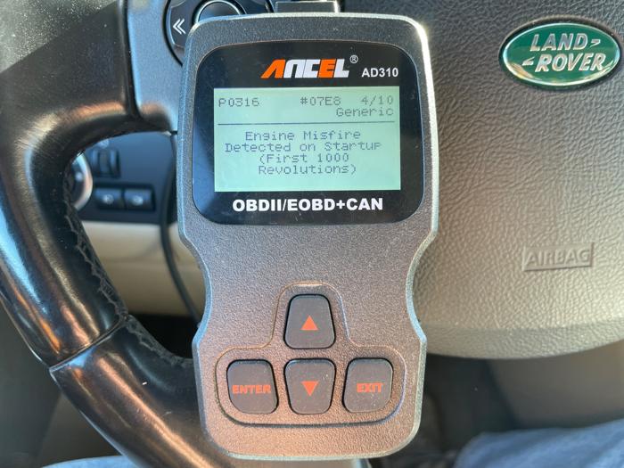 2013 land-rover lr4 hse-luxury with 192014 miles for sale near elk-river, minnesota 46048ea4fc4340b39445fcf95182bc44.jpeg