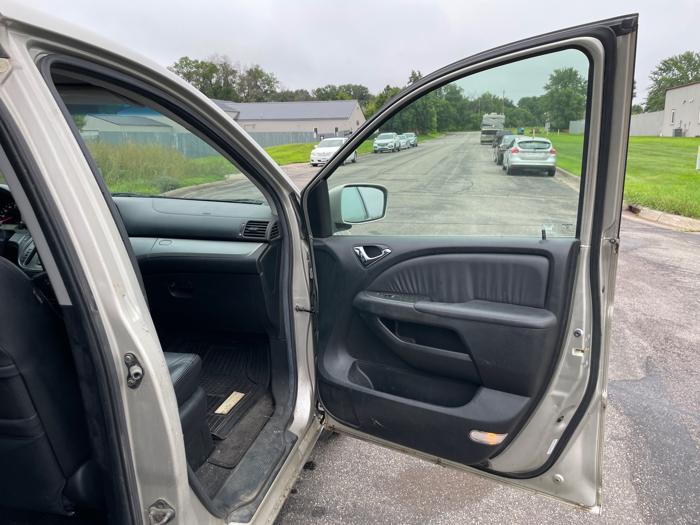 2005 honda odyssey touring with 295779 miles for sale near elk-river, minnesota 46119da72d124c6f85733197470f1647.jpeg