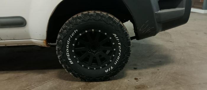 2011 nissan xterra x-4wd with 280427 miles for sale near elk-river, minnesota 4638a2eeb91d49a3aaf620bae45704f7.jpg