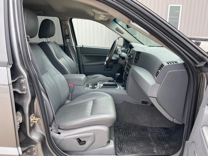 2007 jeep grand-cherokee laredo-4wd with 158571 miles for sale near elk-river, minnesota 464839eb0663489d816b64079ee1f5f6.jpeg
