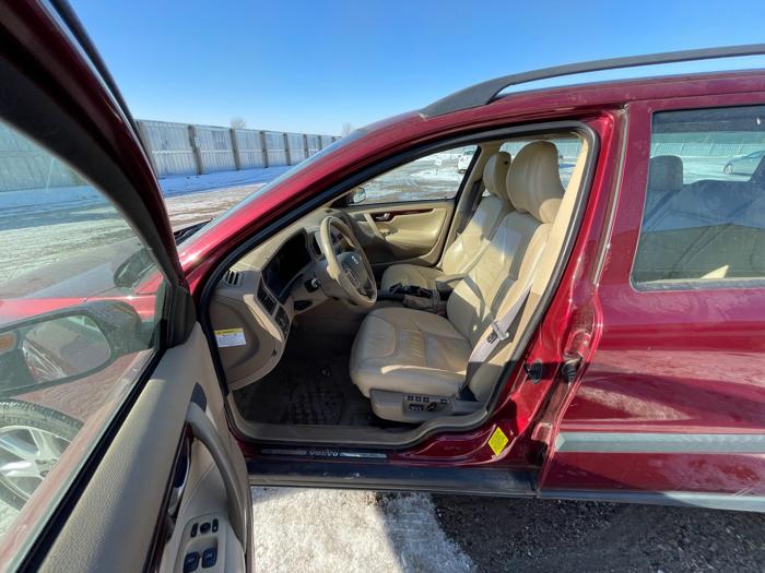 2004 volvo v70 2.5t with 189817 miles for sale near elk-river, minnesota 4650a946617741b5b5d5a5b845979375.jpeg