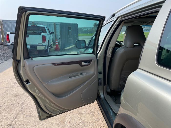 2007 volvo xc70 cross-country with 180626 miles for sale near elk-river, minnesota 466029a9e29e41bfb9cd5e59a9c36548.jpeg