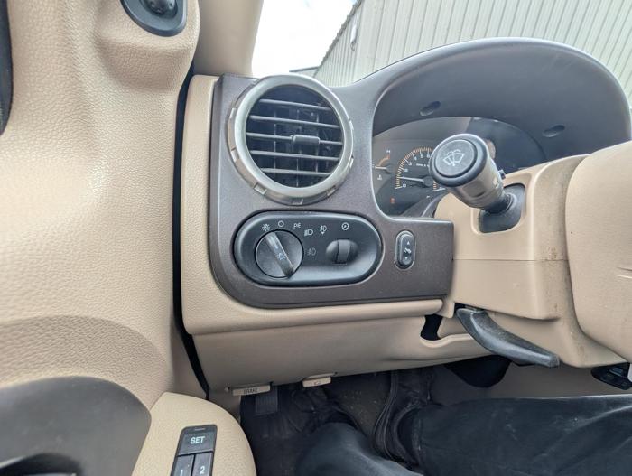 2003 ford expedition eddie-bauer-4wd with 185881 miles for sale near elk-river, minnesota 4662ed3c99af44c8ac2d801f2d066243.jpg