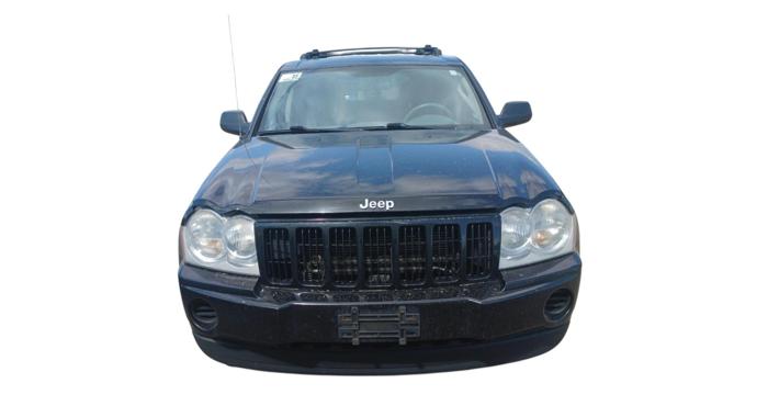 2006 jeep grand-cherokee laredo-4wd with 216289 miles for sale near elk-river, minnesota 466f9ccb8b214427906612dbb2109c71.jpg