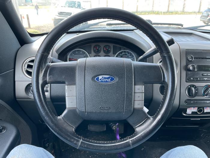 2005 ford f-150 fx4-supercab-4wd with 312280 miles for sale near elk-river, minnesota 468659e14b7c4c6a985ec61011552775.jpeg