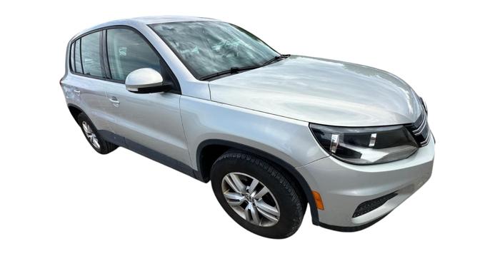 2013 volkswagen tiguan se-4motion with 86198 miles for sale near elk-river, minnesota 46888aa9c89b4f3aa90040b3368a2507.jpg