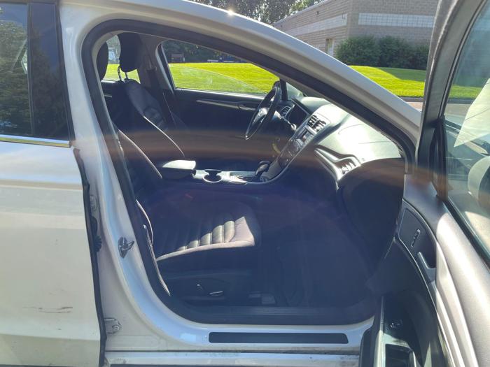 2015 ford fusion se with 207056 miles for sale near burnsville, minnesota 468baa1de1eb4c5e95ef10e78f1b9b42.jpg