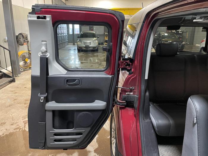 2006 honda element ex-p-4wd-at with 120755 miles for sale near elk-river, minnesota 46ccd13f9f164a309bef6c4b026ba39b.jpg