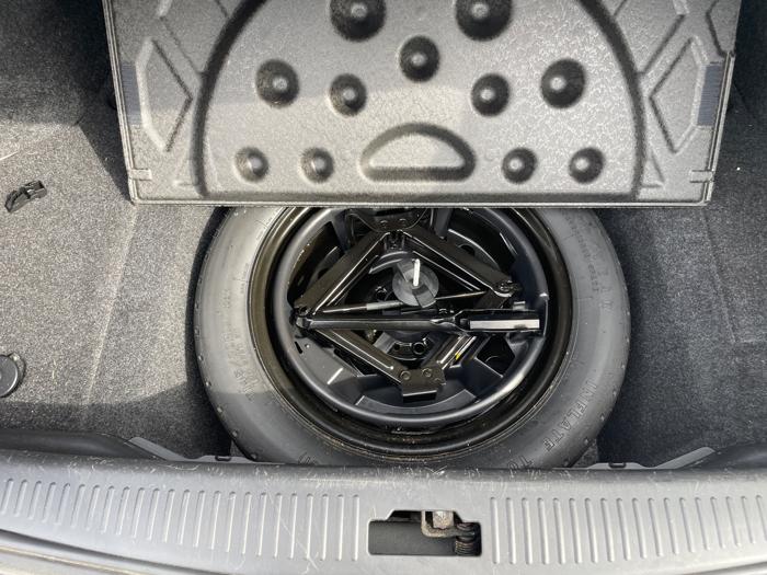 2008 cadillac sts v6-luxury-awd-with-navigation with 145749 miles for sale near elk-river, minnesota 46d538bce58b4aa9846ec75de5331ded.jpeg
