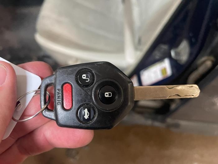2011 subaru outback 2.5i-premium with 308138 miles for sale near elk-river, minnesota 46fe09906d494d638f1b28c1e3401553.jpg
