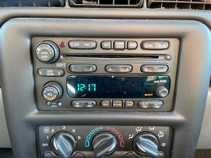 2003 chevrolet venture lt-entertainer-extended with 159146 miles for sale near elk-river, minnesota 4717c1565ebf44c8b500fd62accf8c75.jpeg