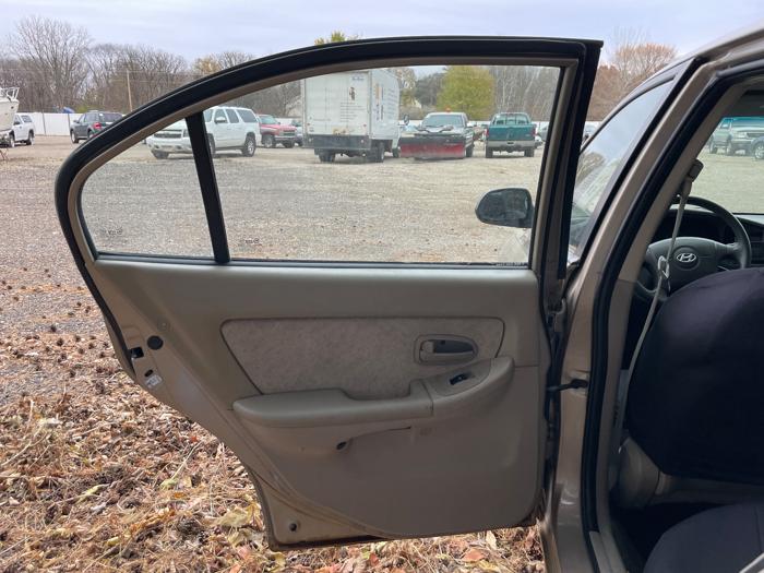 2006 hyundai elantra gls-4-door with 265742 miles for sale near elk-river, minnesota 4717ed88df6444188da4d728086935c5.jpeg