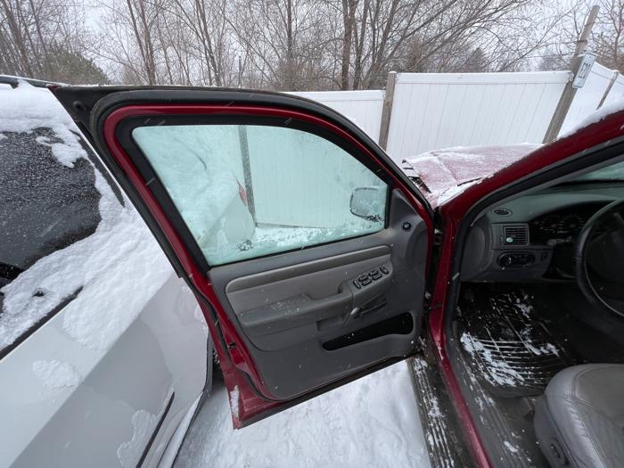 2005 ford explorer xlt-4.6l-4wd with 133843 miles for sale near elk-river, minnesota 471dae0df11e44d6bbd90a847d40b5ac.jpeg