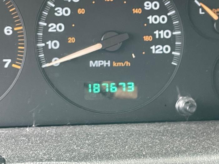 2004 jeep grand-cherokee laredo-4wd with 187673 miles for sale near elk-river, minnesota 47382201e14e48709e41e1080cb26422.jpeg