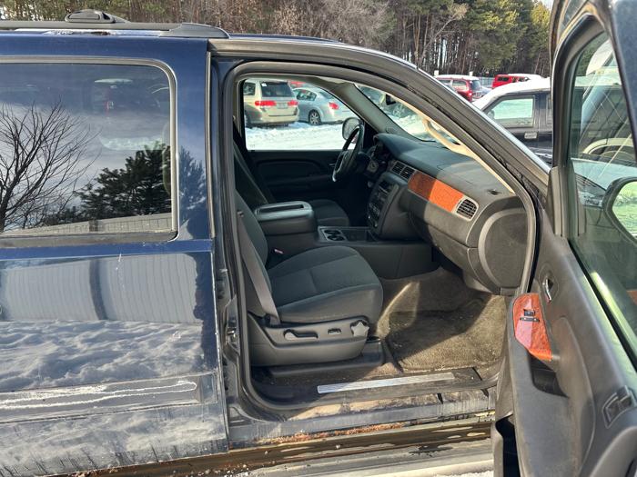 2008 gmc yukon-xl sle with 240937 miles for sale near elk-river, minnesota 4774bc0ad4374d02a8dbcb2efb6f3018.jpeg