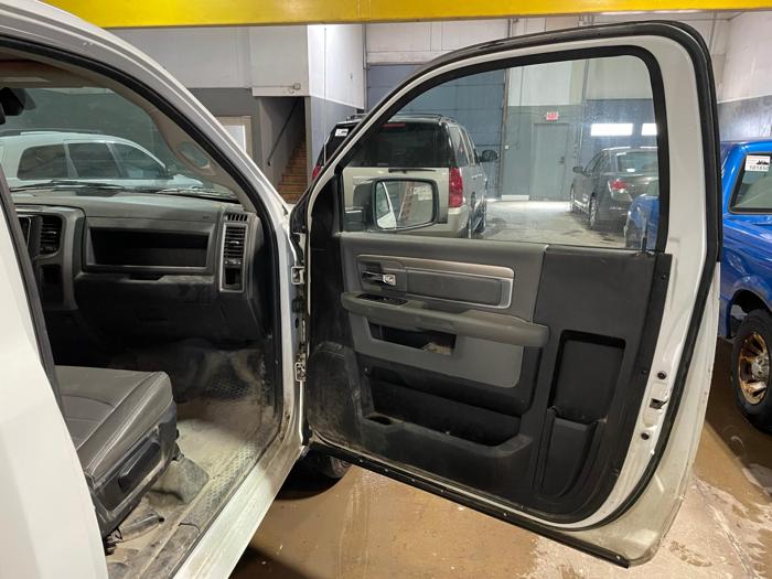 2019 ram 1500-classic tradesman with 132339 miles for sale near elk-river, minnesota 479335100b23453abaa4ba53888d4465.jpg