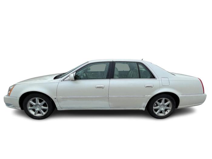 2008 cadillac dts luxury-iii with 119119 miles for sale near elk-river, minnesota 47b4234e135a4600bf60c27a9622d464.jpg